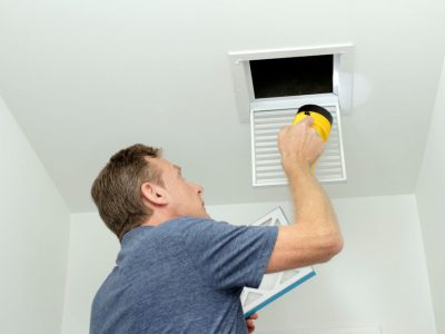 Servicing of air ducts and vents